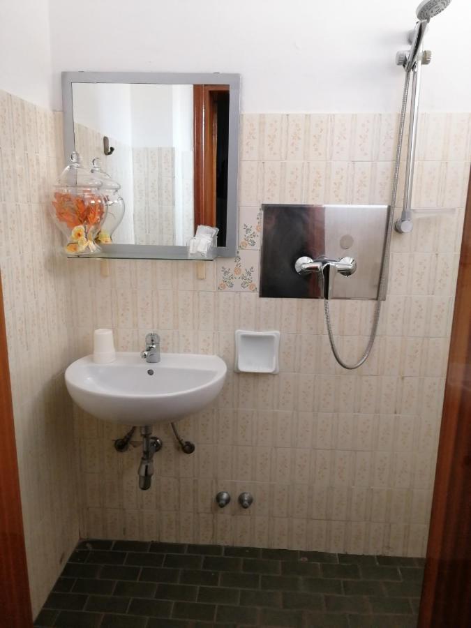 Hotel Rita Gambettola Luaran gambar